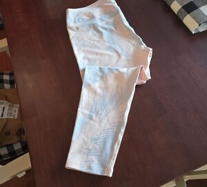 Fabletics Soft Pink Leggings